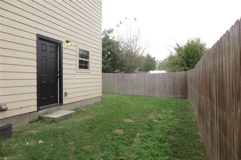 $1,200,000 | 507-509 East Lagrange St Lake East, Unit 1 & 2 EACH BLDG, Lake Charles, LA 70605