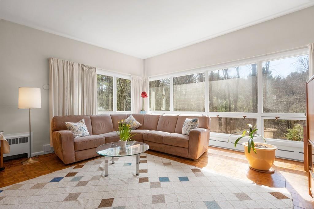 144 Sudbury Road Weston, MA 02493 - Photo 5 of 22 Gallery Image 5