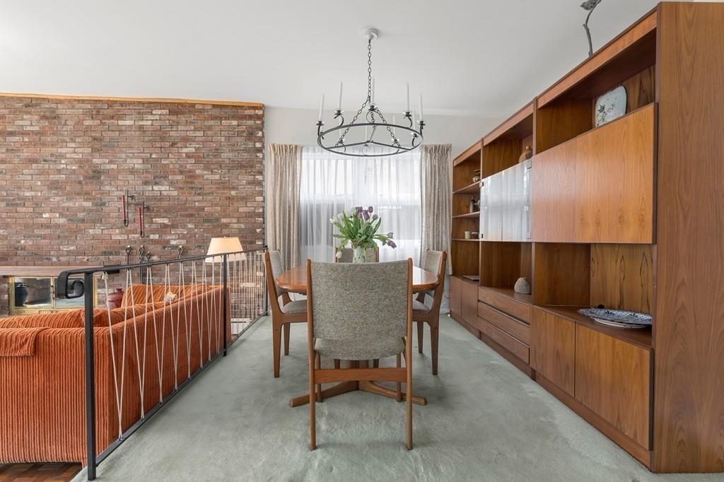144 Sudbury Road Weston, MA 02493 - Photo 6 of 22 Gallery Image 6