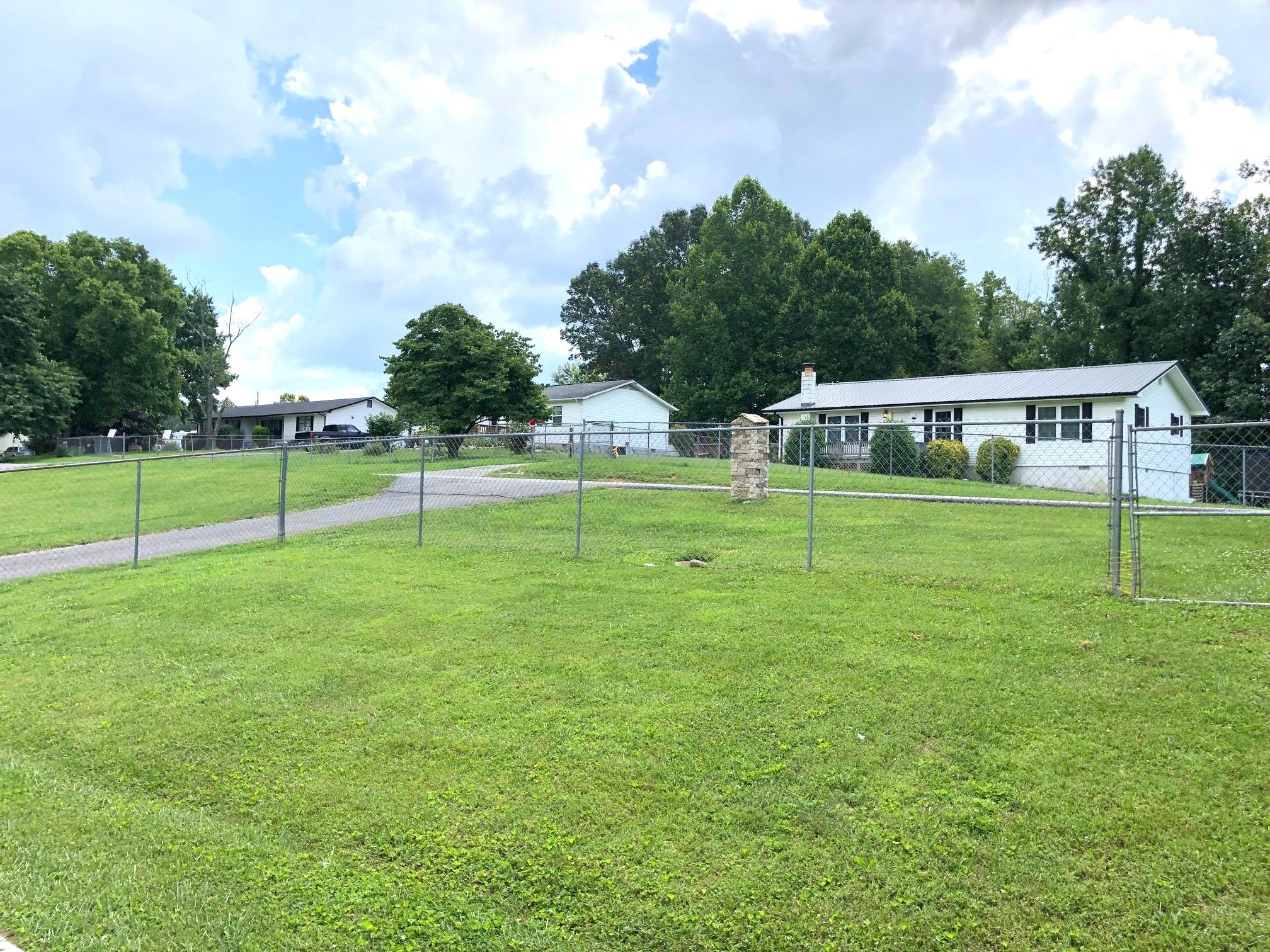 198 Shannon Road Jacksboro, TN 37757 - Photo 24 of 29 IMG_3429