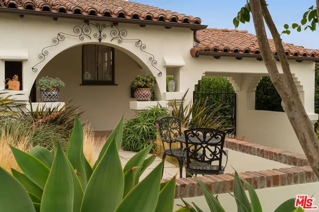 $1,699,000 | 3479 Westmount Avenue, View Park, CA 90043