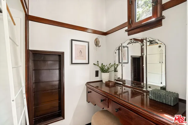 $1,699,000 | 3479 Westmount Avenue, View Park, CA 90043