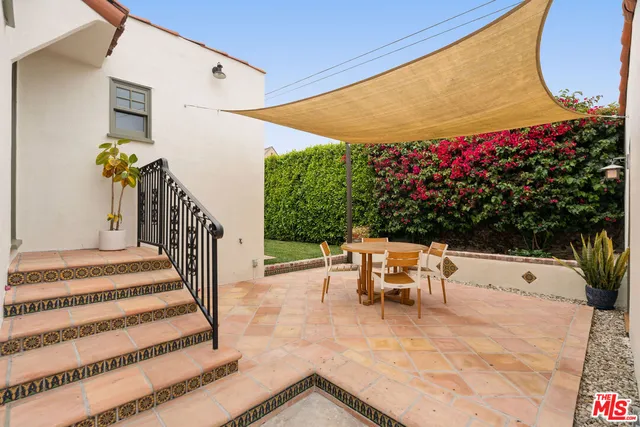 $1,699,000 | 3479 Westmount Avenue, View Park, CA 90043