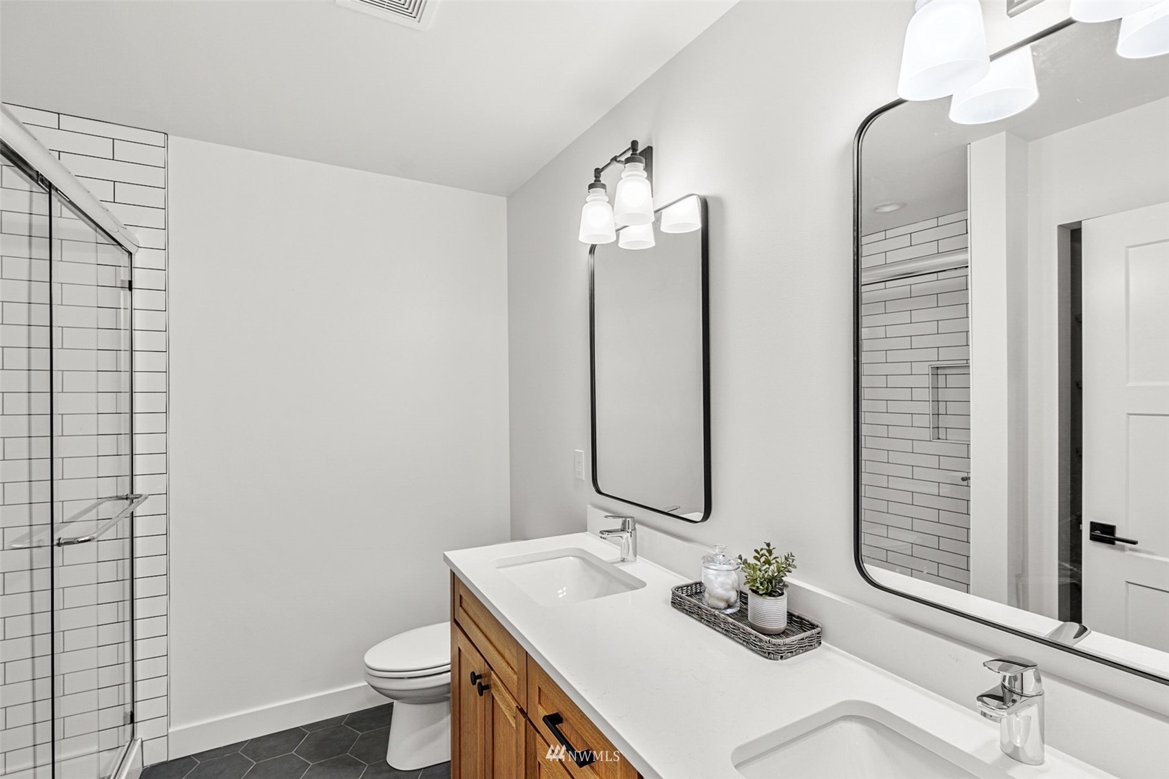 7127 Riverview Road Snohomish, WA 98290 - Photo 38 of 40 Gallery Image 38