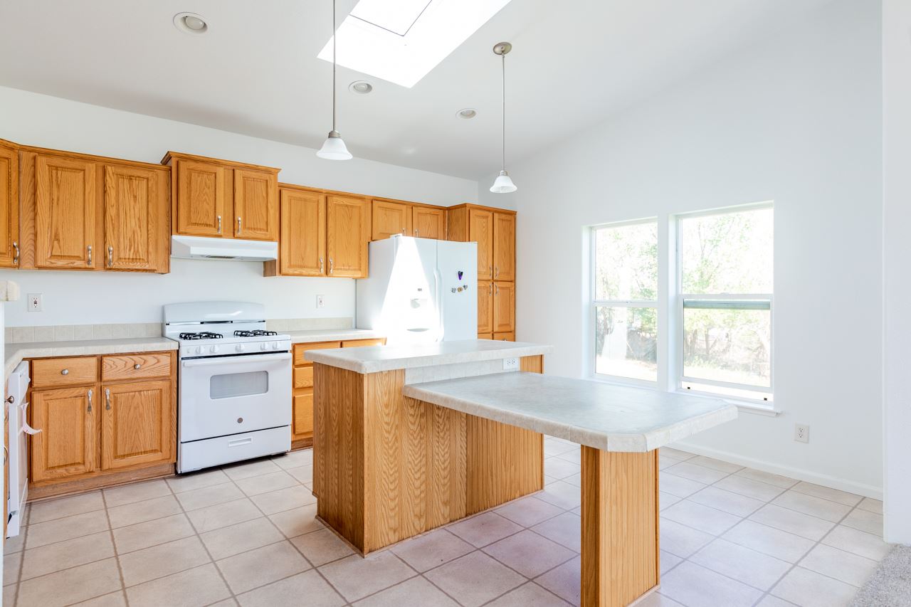 320 1/2 Rosevale Road Grand Junction, CO 81507 - Photo 7 of 26 Gallery Image 7