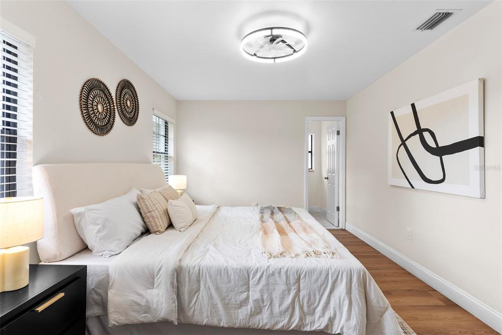 2233 Wolf Road Orlando, FL 32808 - Photo 19 of 35