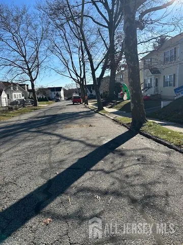 $245,000 | 16 Ridge Avenue, Sayreville, NJ 08872