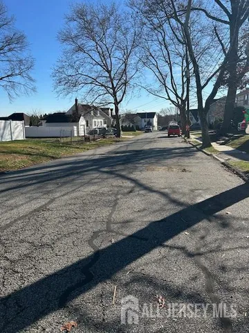 $245,000 | 16 Ridge Avenue, Sayreville, NJ 08872