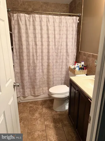 $420,000 | 5 Regal Court, Newark, DE 19713