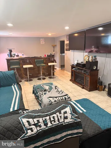 $420,000 | 5 Regal Court, Newark, DE 19713