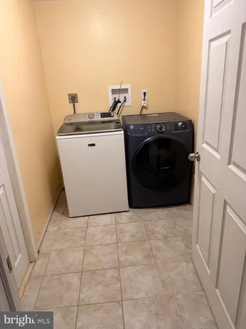 $420,000 | 5 Regal Court, Newark, DE 19713