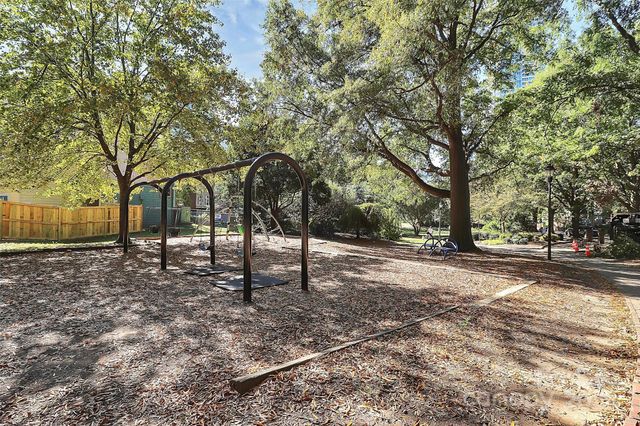 $300,000 | 427 West 8th Street, Charlotte, NC 28202