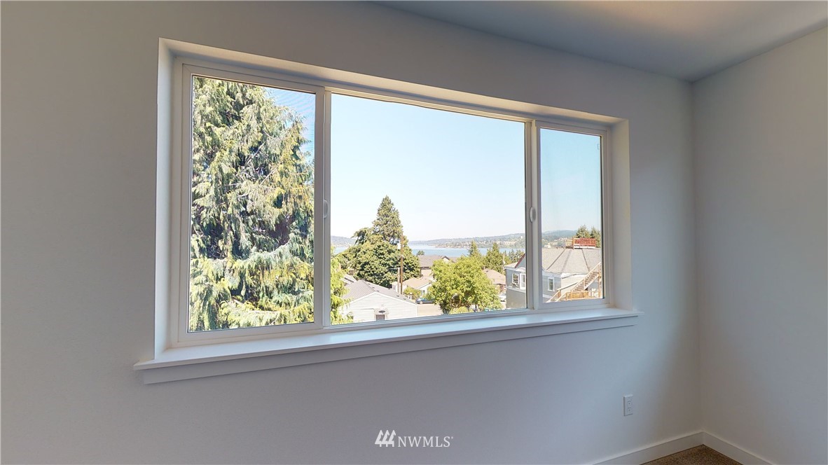 324 South 48th Street, Unit H20 Renton, WA 98055 - Photo 14 of 22