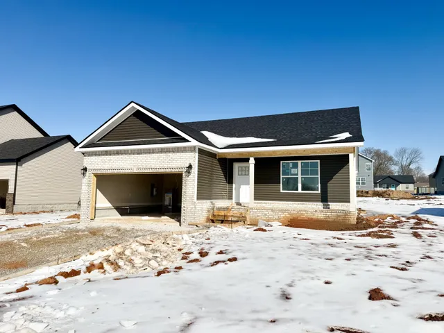 $289,900 | 32 Echo Ridge, Oak Grove, KY 42262