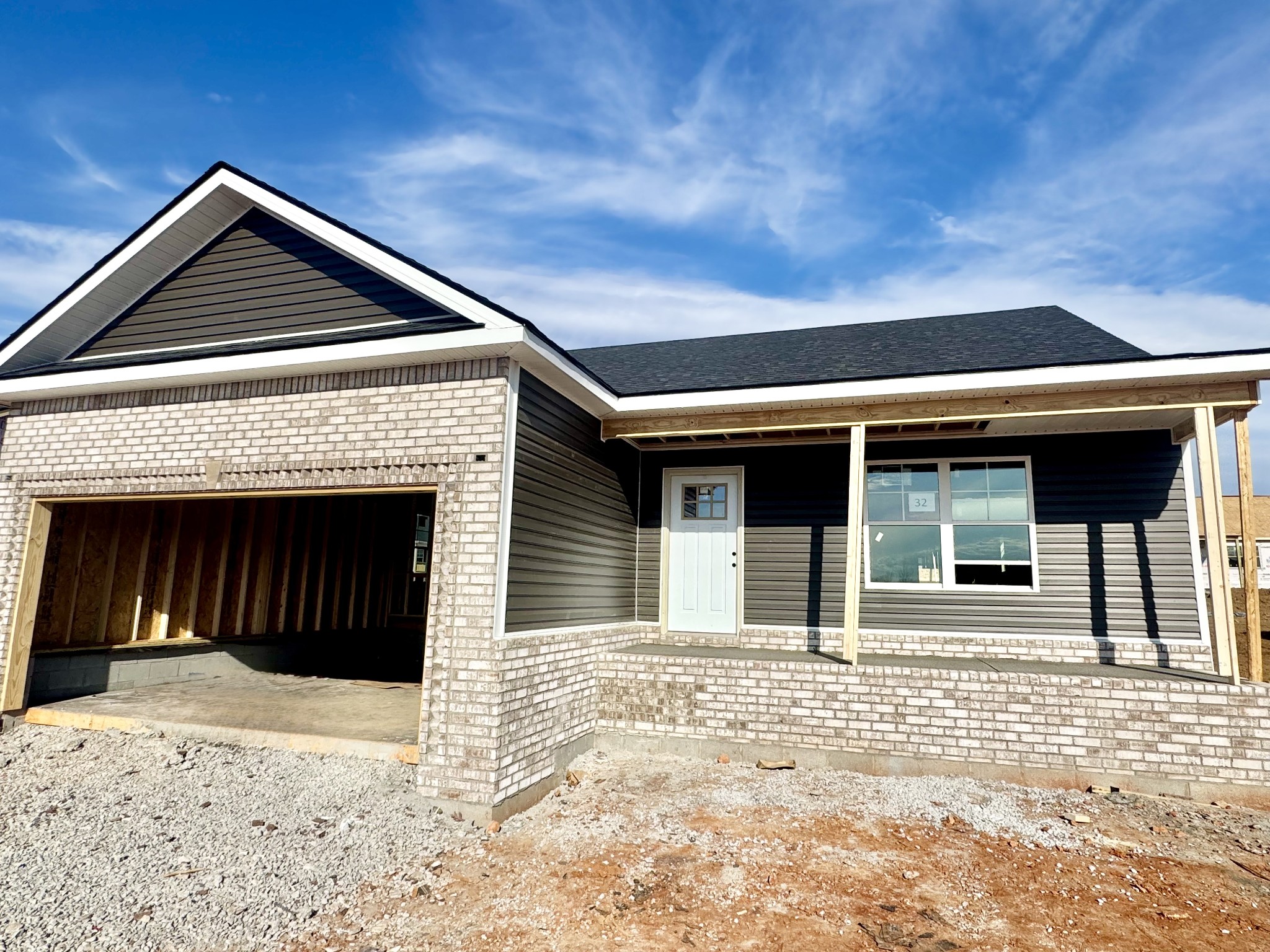 32 Echo Ridge Oak Grove, KY 42262 - Photo 4 of 42 a front view of a house