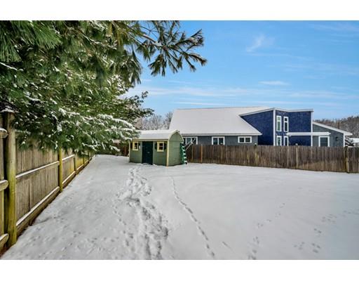 4 Pilgrim Road Woburn, MA 01801 - Photo 23 of 24 Gallery Image 23