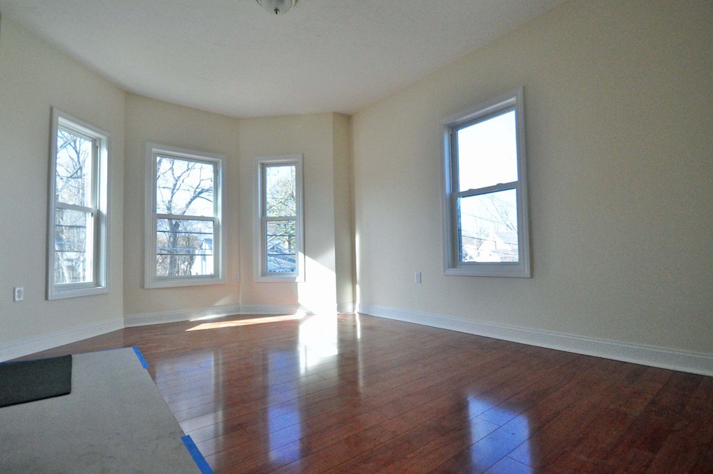 176 Reed Street Rockland, MA 02370 - Photo 6 of 15 Gallery Image 6