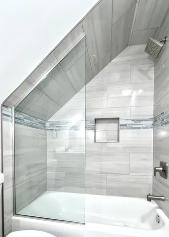 a bathroom with a bathtub