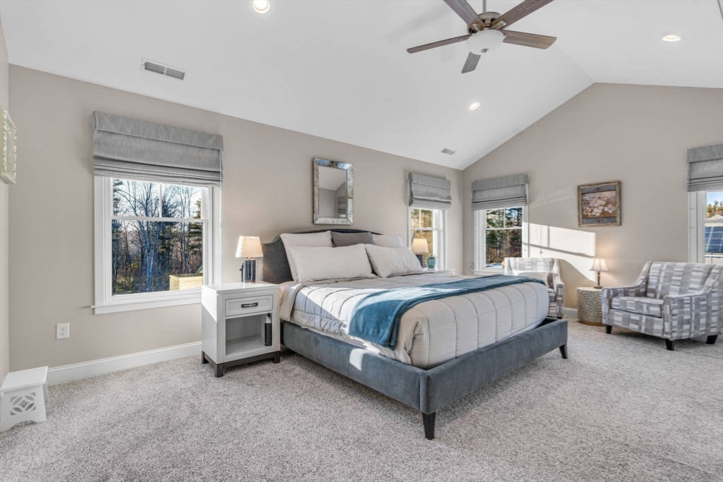 52 Clement Road Townsend, MA 01474 - Photo 19 of 39