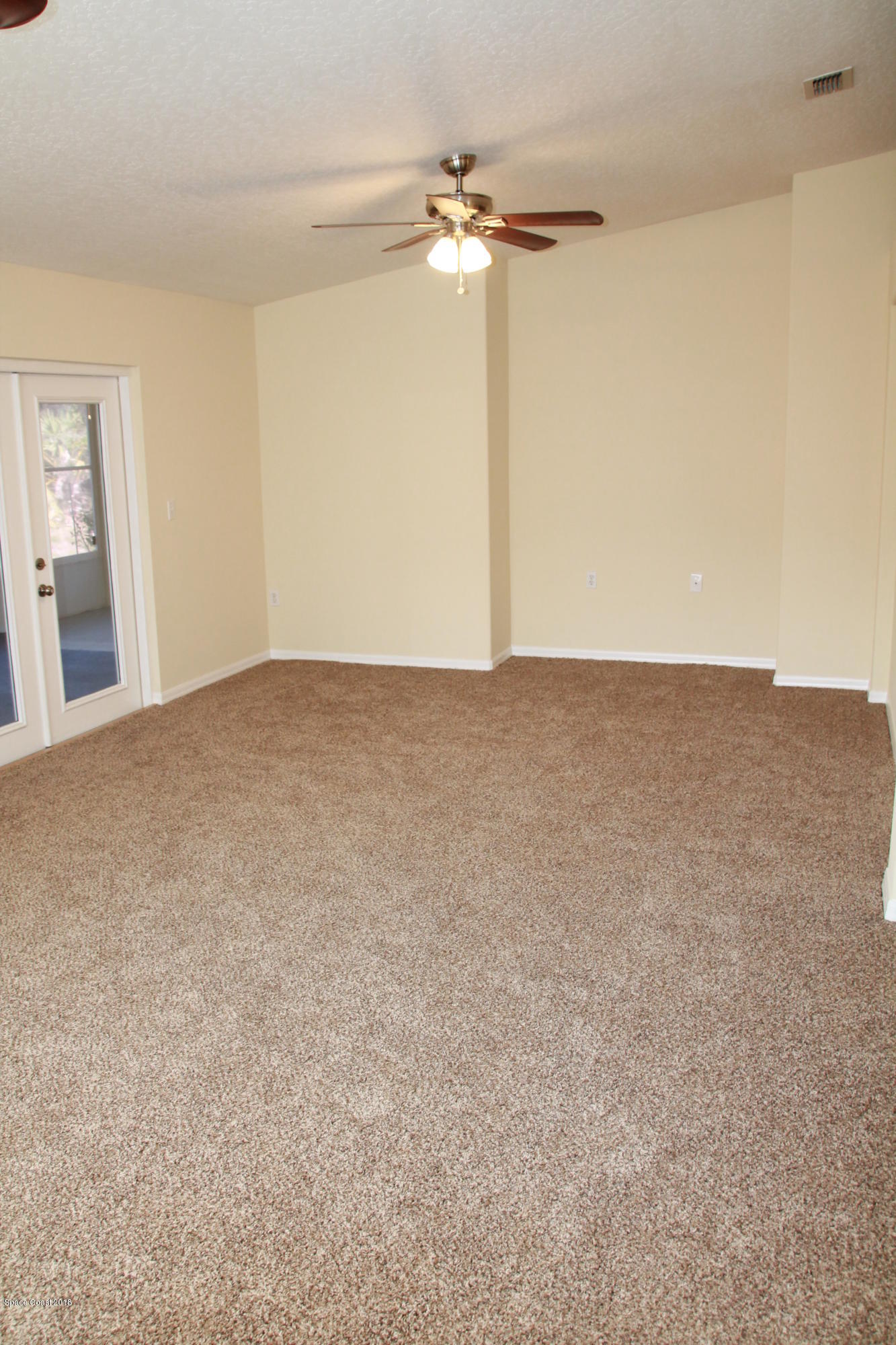 2143 Spring Creek Circle Palm Bay, FL 32905 - Photo 5 of 19 Family Room