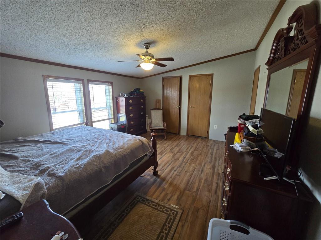 556 Southeast 1291 Road Clinton, MO 64735 - Photo 11 of 20