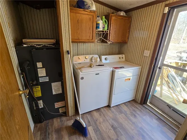 $229,500 | 556 Southeast 1291 Road, Clinton, MO 64735