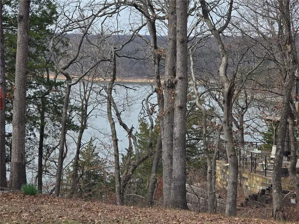 $229,500 | 556 Southeast 1291 Road, Clinton, MO 64735