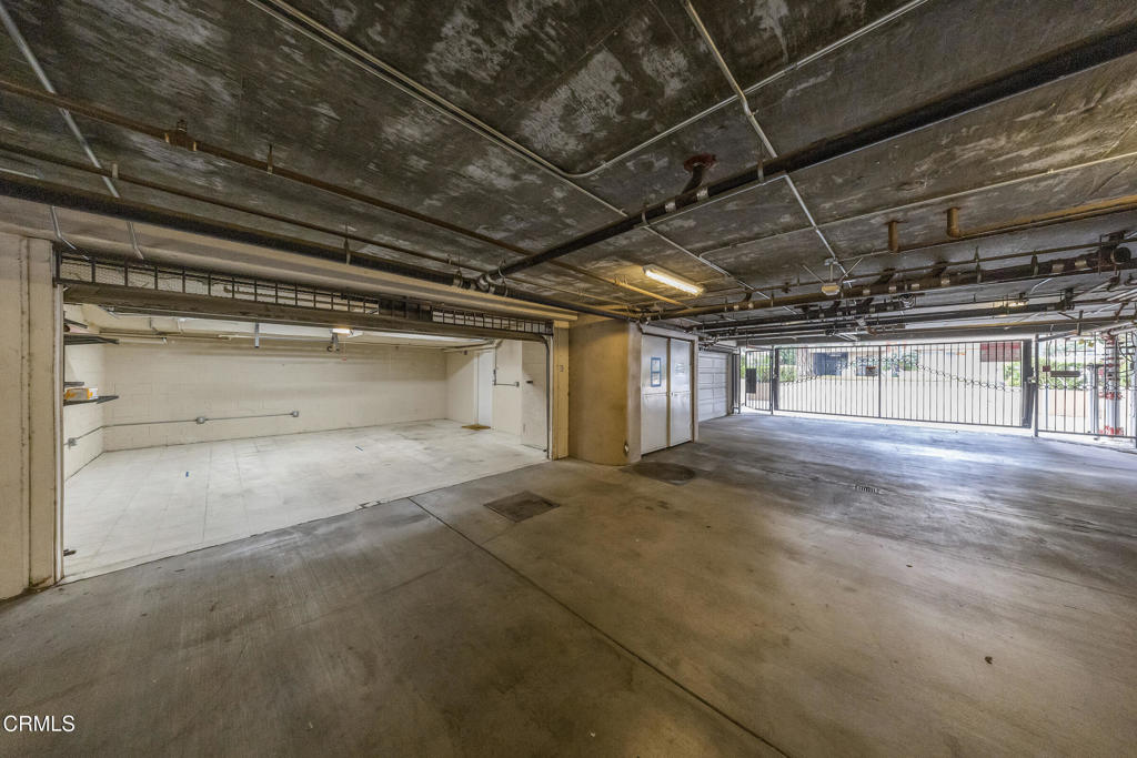 4732 Radford Avenue, Unit 8 Valley Village, CA 91607 - Photo 37 of 37 4732 Radford Ave 8 Valley Village CA 916