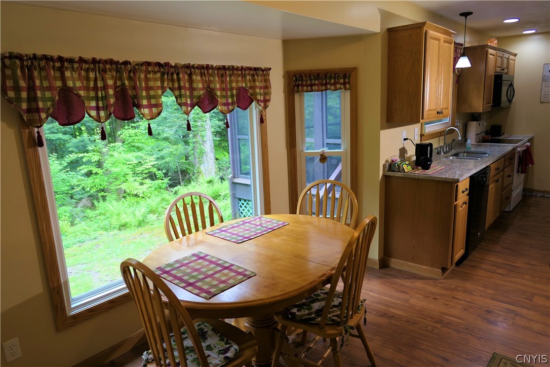 8474 Halstead Road Vienna, NY 13308 - Photo 9 of 36