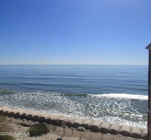 $1,500 | 2224 New River Inlet Road, Unit 331, North Topsail Beach, NC 28460
