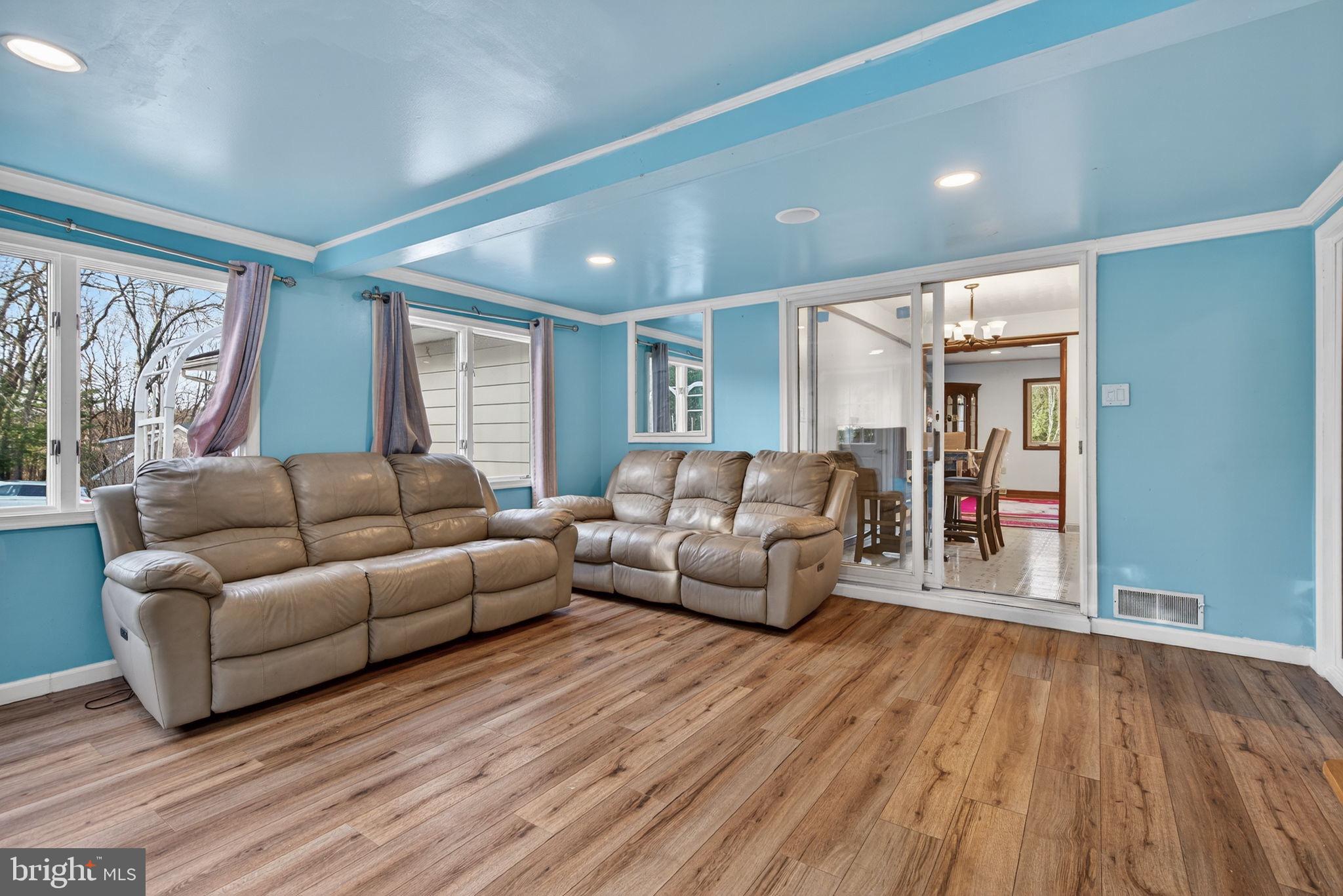2210 Berkshire Road Lancaster, PA 17603 - Photo 20 of 68 a living room with furniture and a wooden floor