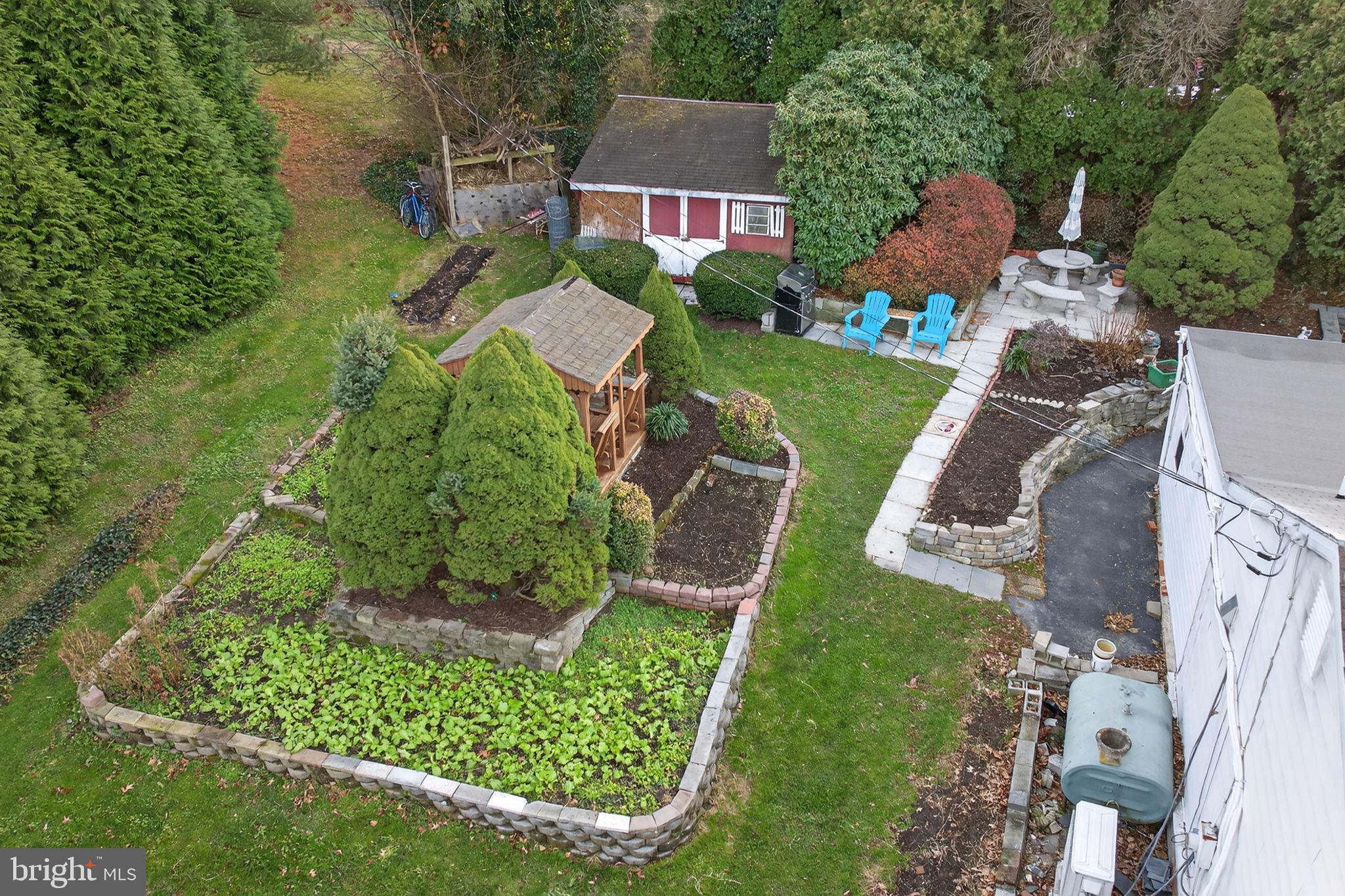 2210 Berkshire Road Lancaster, PA 17603 - Photo 52 of 68 an aerial view of a house with garden space and street view