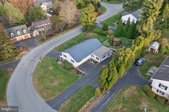 $479,000 | 2210 Berkshire Road, Lancaster, PA 17603