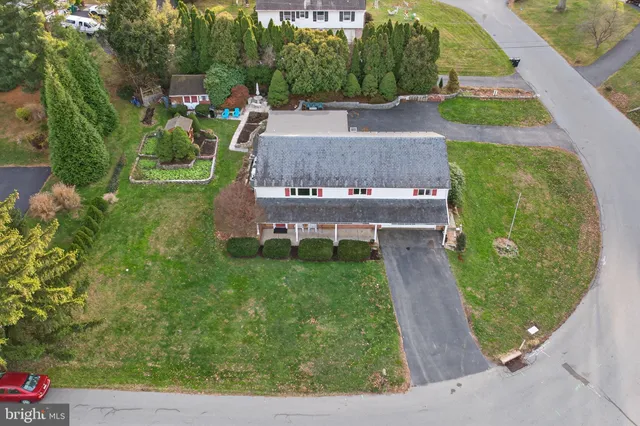 $479,000 | 2210 Berkshire Road, Lancaster, PA 17603