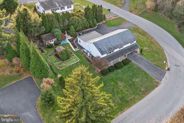 $479,000 | 2210 Berkshire Road, Lancaster, PA 17603