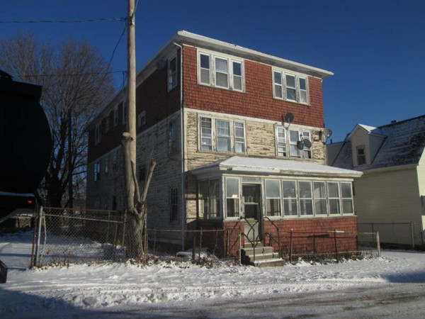 112 Harrison Street Worcester, MA 01604 - Photo 1 of 14