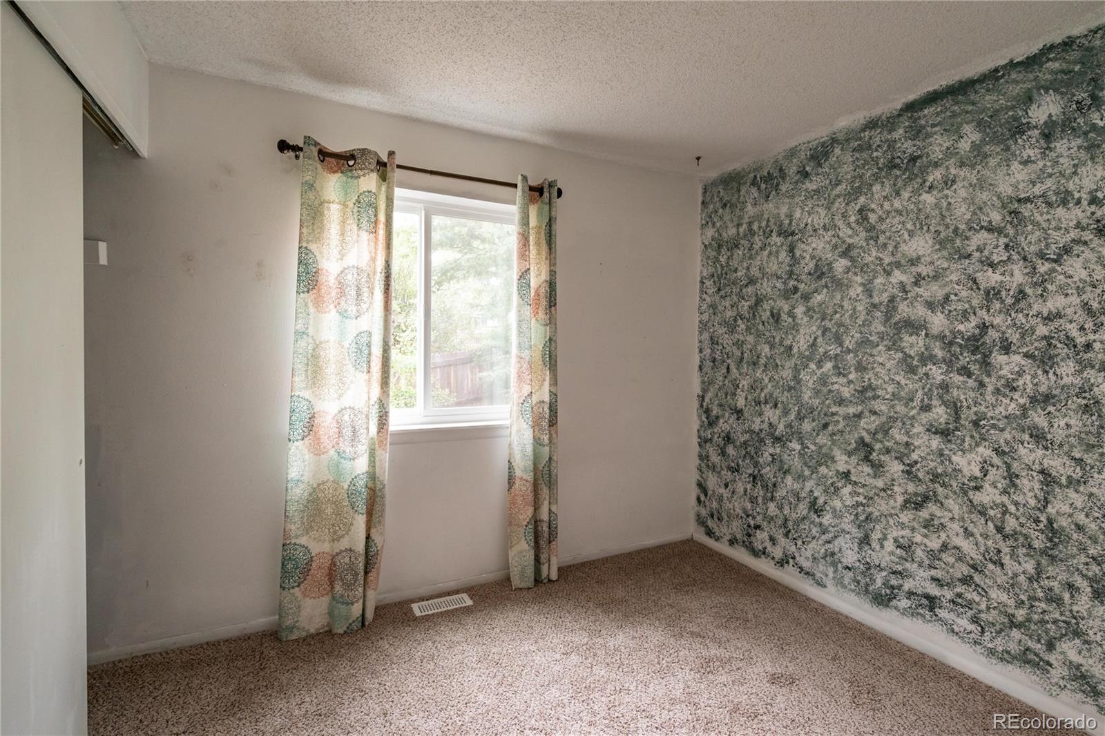 8563 Dover Court Arvada, CO 80005 - Photo 10 of 23