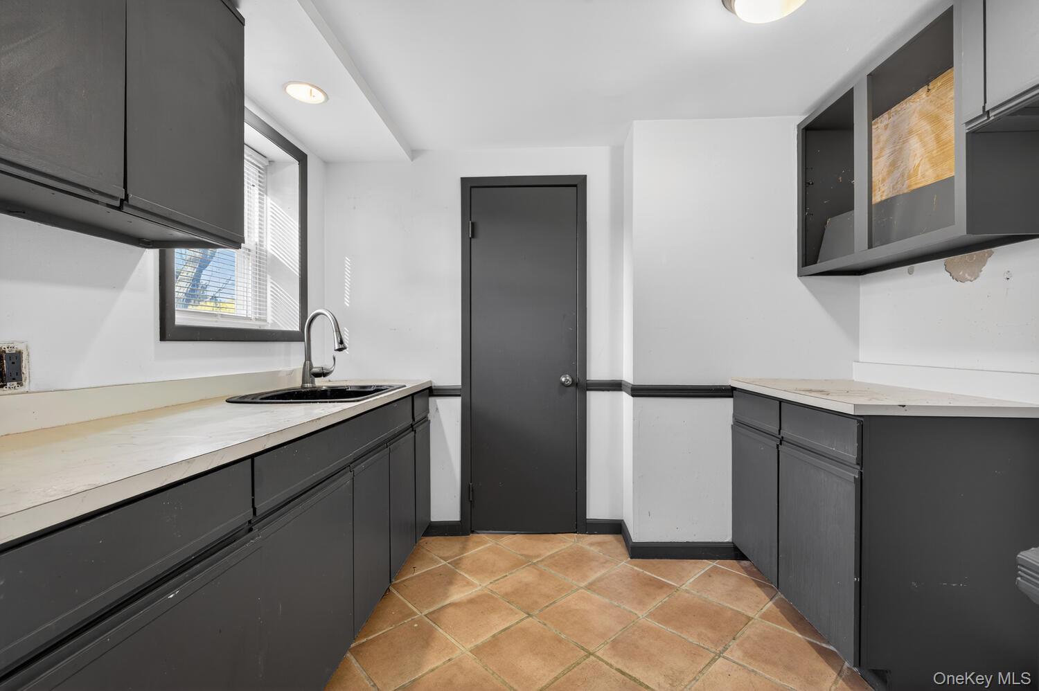 304 Maplewood Road Huntington Station, NY 11746 - Photo 21 of 29