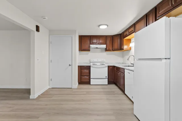 $190,000 | 2130 Elm View Drive, Unit H, Ashwaubenon, WI 54304