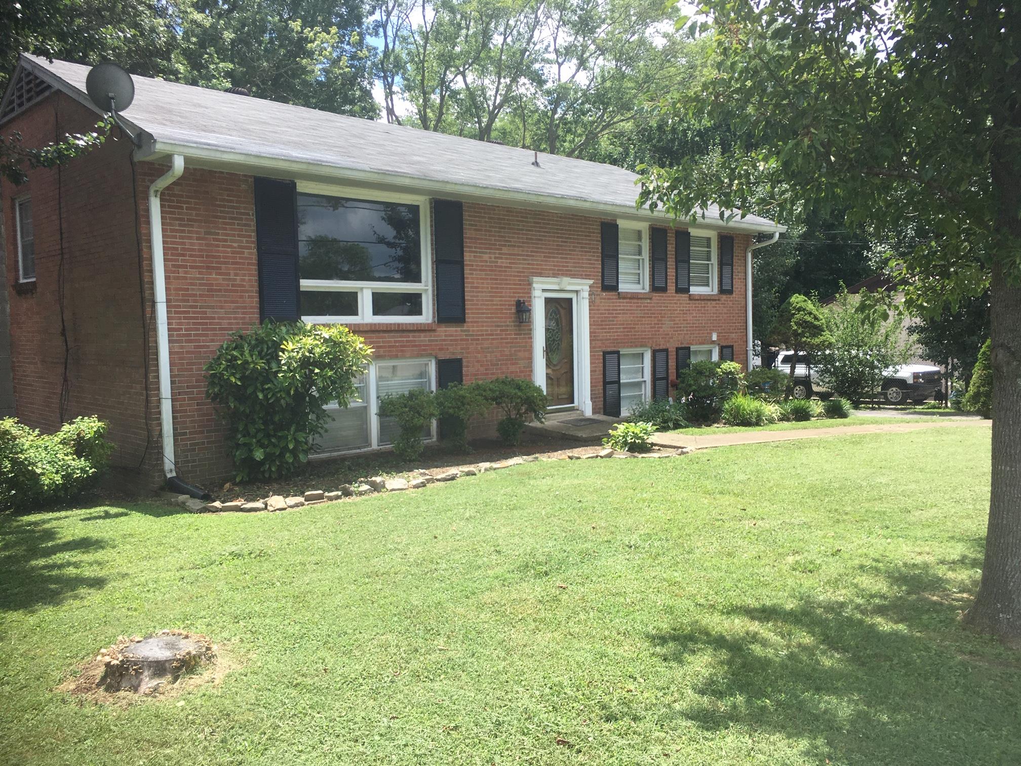 8025 Esterbrook Drive Nashville, TN 37221 - Photo 6 of 14