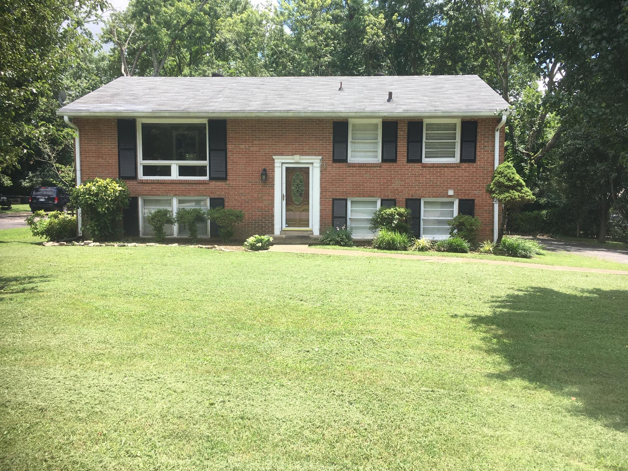 8025 Esterbrook Drive Nashville, TN 37221 - Photo 8 of 14