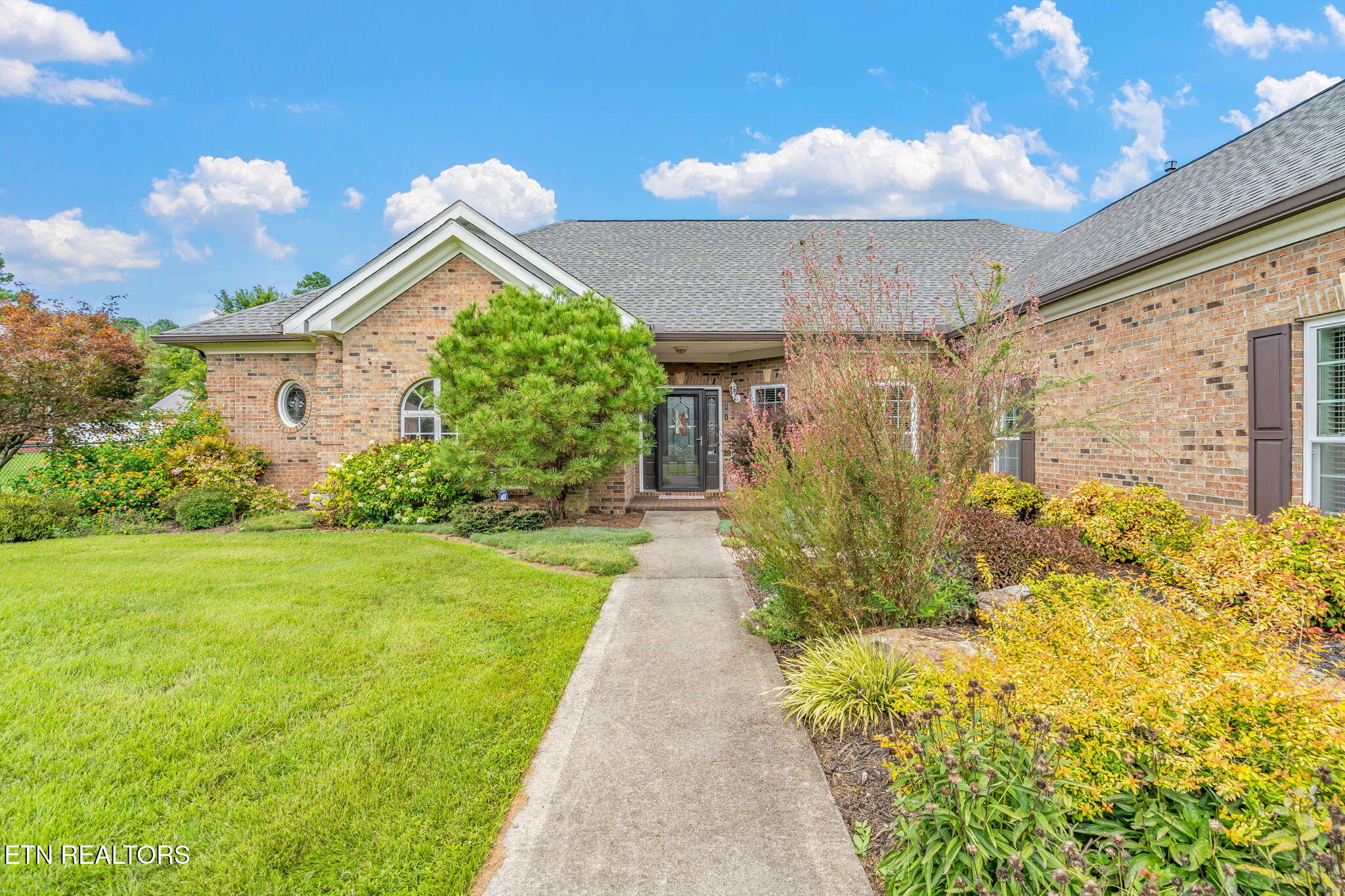 101 Shagbark Lane Oak Ridge, TN 37830 - Photo 4 of 47 54-web-or-mls-101 Shagbark Lane-53