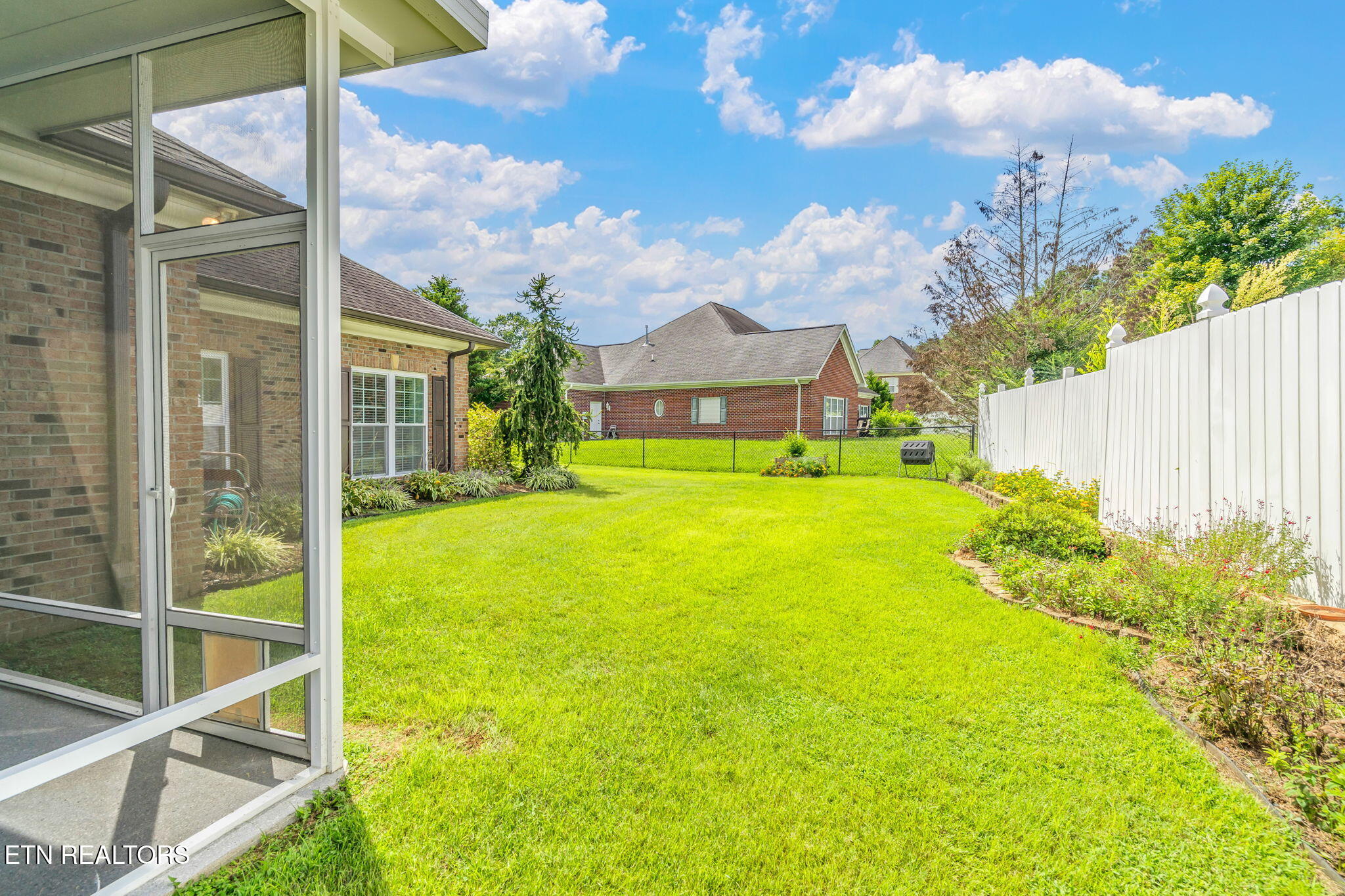 101 Shagbark Lane Oak Ridge, TN 37830 - Photo 46 of 47 52-web-or-mls-101 Shagbark Lane-51