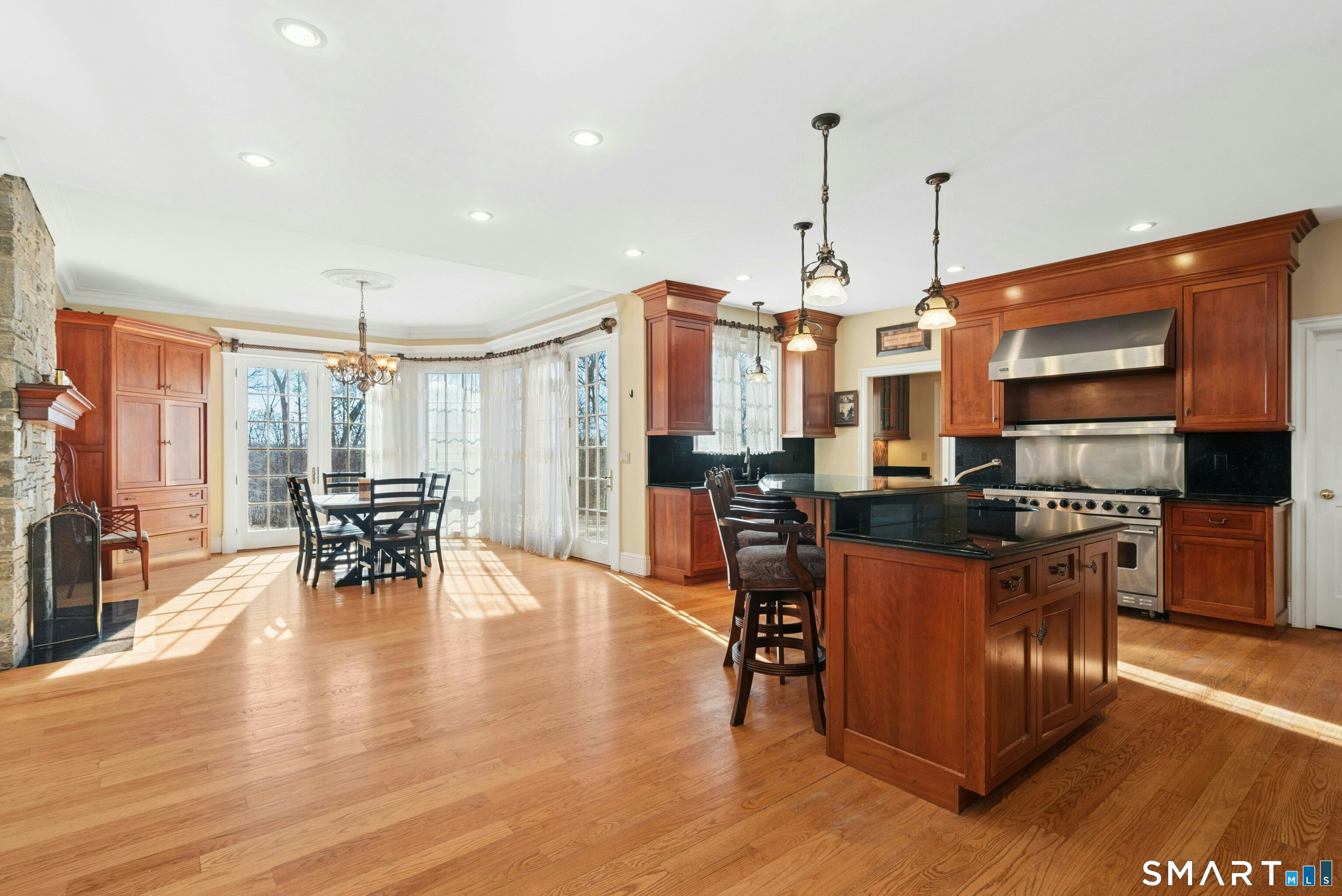 215 Old Mountain Road Farmington, CT 06032 - Photo 15 of 40