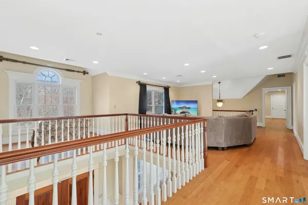 $1,680,000 | 215 Old Mountain Road, Farmington, CT 06032