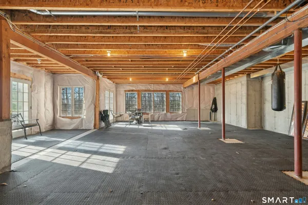 $1,680,000 | 215 Old Mountain Road, Farmington, CT 06032