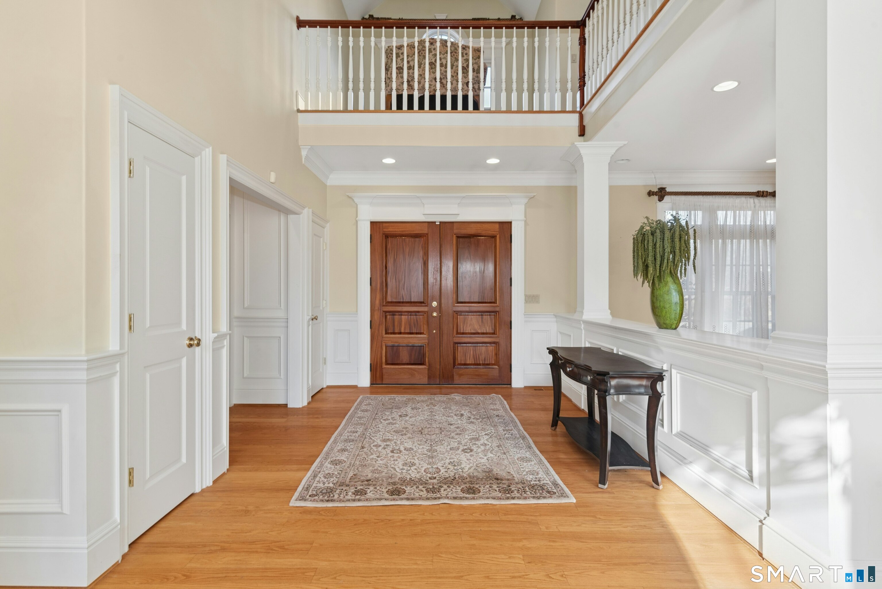 215 Old Mountain Road Farmington, CT 06032 - Photo 4 of 40