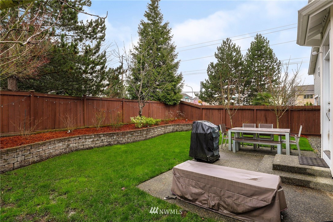 5041 Northeast 4th Place Renton, WA 98059 - Photo 31 of 32 Gallery Image 31