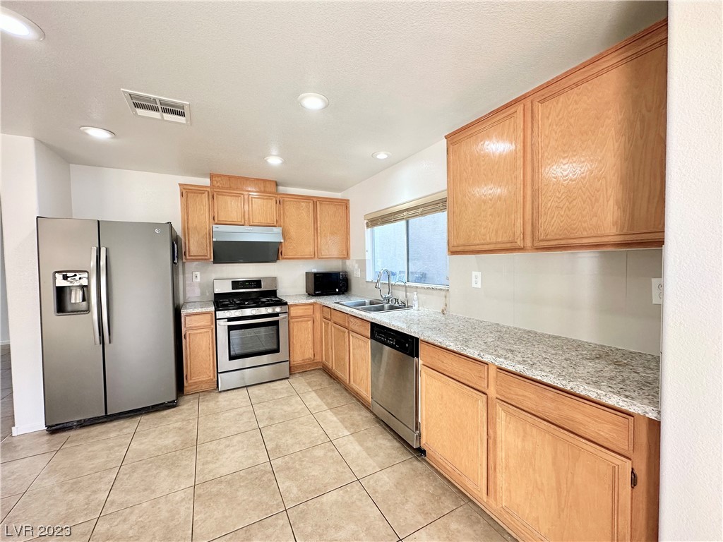 7461 Easingwold Drive Las Vegas, NV 89113 - Photo 9 of 32