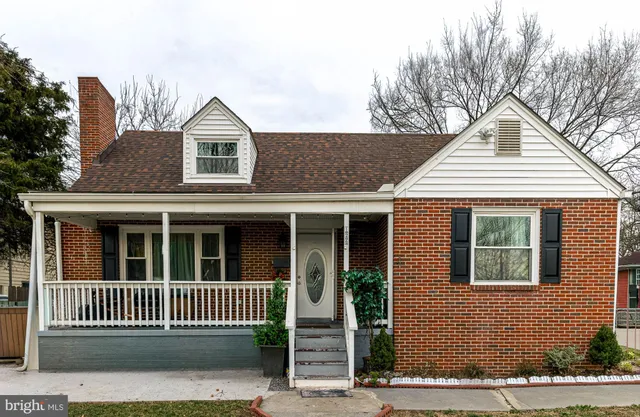 $370,000 | 126 North Euclid Avenue, Winchester, VA 22601
